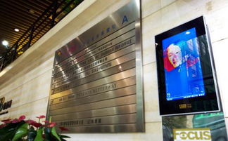 上海地鐵廣告吸睛 廣告公司與公眾面對(duì)面